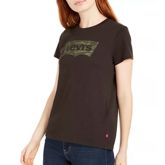 Levi's Black Green Camo Batwing Logo Tee Shirt Women Plus Size 1X Short Sleeve - Picture 1 of 13